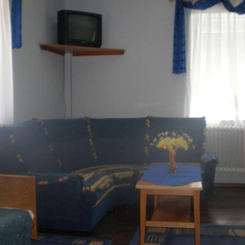 Tornacos Apartmanhaz Apartment ชารอชปาตัก ภายนอก รูปภาพ